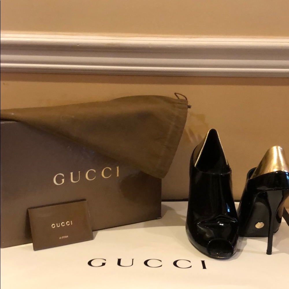 Gucci Peeptoe Booties - Black/Platinum Patent